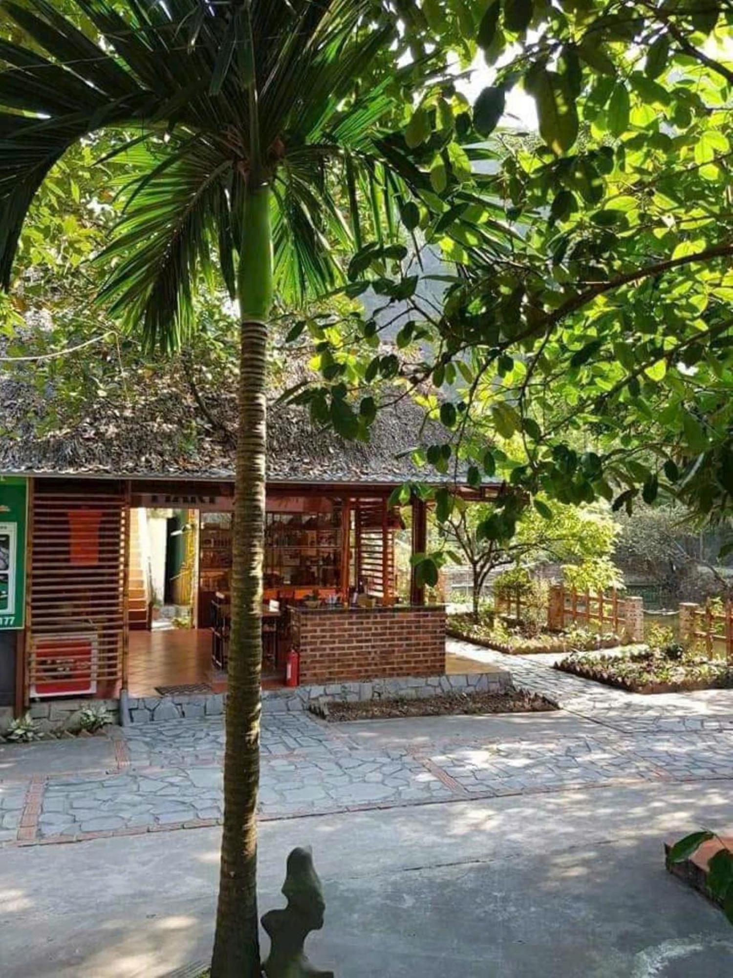 Hoalu Backpacker Homestay นิญบิ่ญ ภายนอก รูปภาพ